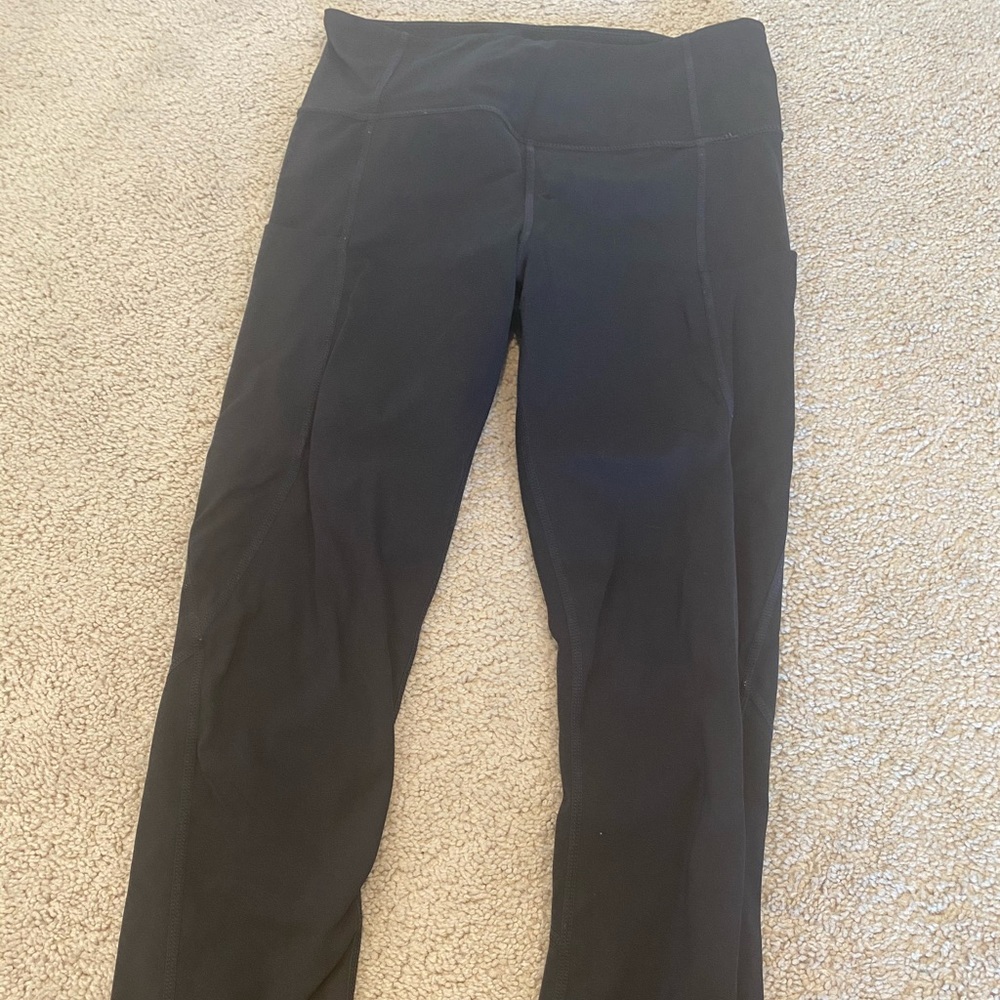 Navy athletic leggings